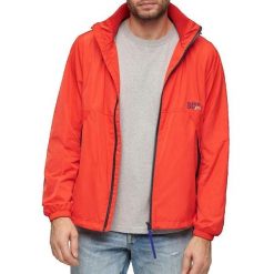 Kurtka Superdry Czerwona Wiatrówka. Czerwone kurtki Superdry, xl, bez wzorów, z materiału, eleganckie, z kapturem. Za 406.05 zł.