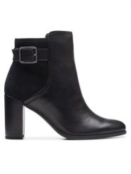 Clarks Botki Freva 85 Buckle 26174749 Czarny. Czarne botki Clarks, bez wzorów, ze skóry, bez obcasa, na słupku, bez zapięcia. Za 319.99 zł.