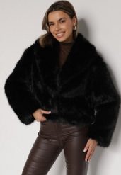 Czarna Kurtka Futrzana z Ozdobnym Kołnierzem Wedoria. Czarne kurtki Born2be, bez wzorów, z futra, bez kaptura. Za 209.99 zł.
