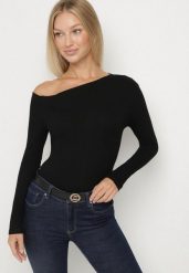 Czarna Wiskozowa Bluzka z Asymetrycznym Dekoltem Clatide. Czarne bluzki Born2be, m, bez wzorów, z jeansu, biznesowe, z asymetrycznym kołnierzem, bez ramiączek. Za 69.99 zł.