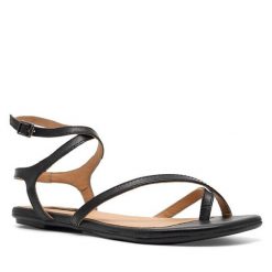 Sandały GINO ROSSI. Czarne sandały Gino Rossi, bez wzorów, bez obcasa, na płaskiej podeszwie, bez zapięcia. Za 229.99 zł.