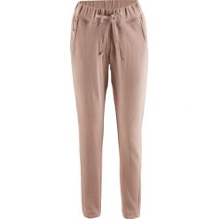 Spodnie dresowe Boyfriend, z kolekcji Maite Kelly bonprix szaro-brązowy. Spodnie sportowe marki bonprix. Za 109.99 zł.