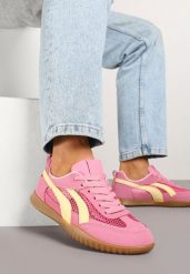 Fuksjowe Sneakersy Tenisówki z Geometrycznym Motywem Amotheira. Czerwone trampki Renee, bez wzorów, z jeansu, klasyczne, bez zapięcia. W wyprzedaży za 67.99 zł.