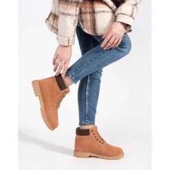 Original Walkman Shoes Camelowe Traperki Ze Skóry brązowe. Brązowe traperki bez wzorów, ze skóry, bez obcasa, bez zapięcia. Za 141.46 zł.