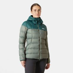 Damska kurtka z kapturem Helly Hansen Verglas Glacier. Zielone kurtki Helly Hansen, bez wzorów, z puchu, z kapturem. W wyprzedaży za 1,278.50 zł.