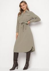 Zielona Bawełniana Sukienka Koszulowa z Wiązanym Paskiem Zintrona. Zielone sukienki Born2be, na co dzień, l, bez wzorów, z bawełny, bez kołnierzyka, bez ramiączek, koszulowe. Za 79.99 zł.