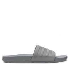 Klapki adidas. Szare klapki adidas, bez wzorów, bez obcasa, bez zapięcia. Za 169.99 zł.