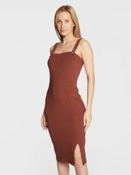 Guess Sukienka codzienna W2YK17 K8RT2 Brązowy Regular Fit. Brązowe sukienki Guess, na co dzień, xl, z aplikacjami, z wiskozy, bez kołnierzyka, bez ramiączek, proste. Za 359.99 zł.