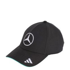 CZAPKA MERCEDES-AMG PETRONAS FORMULA 1 TEAM DRIVER. Czarne czapki z daszkiem adidas, bez wzorów, z materiału, klasyczne. Za 219.99 zł.