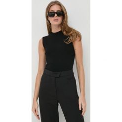 BOSS sweter damski kolor czarny lekki z golfem. Czarne swetry Boss, l, bez wzorów, bez ramiączek. Za 549.99 zł.
