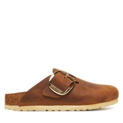 Klapki Birkenstock. Białe klapki Birkenstock, bez wzorów, bez obcasa, bez zapięcia. Za 764.99 zł.