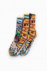 Desigual skarpetki damskie. Skarpetki Desigual, bez wzorów. Za 89.99 zł.