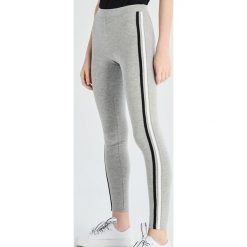 Legginsy z lampasami - Jasny szar. Legginsy marki Sinsay. Za 29.99 zł.