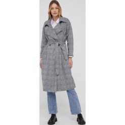 Answear Lab płaszcz damski kolor czarny przejściowy dwurzędowy. Czarne płaszcze Answear Lab, l, bez wzorów, z materiału, klasyczne, bez kaptura. Za 279.99 zł.