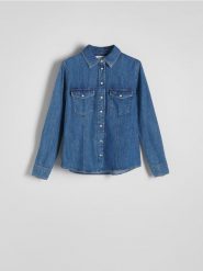 Jeansowa koszula z kieszeniami - niebieski. Niebieskie koszule Reserved, l, bez wzorów, z denimu, bez kołnierzyka, bez ramiączek. Za 129.99 zł.