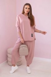 Komplet bawełniany bluza + spodnie ciemny różowy. Czerwone bluzy KESI, l, bez wzorów, z bawełny, bez kaptura. Za 284.37 zł.