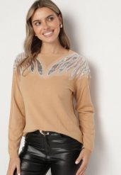 Ciemnobeżowy Sweter z Wiskozą Cekinami i Koralikami Nevalanna. Brązowe swetry Born2be, m, bez wzorów, z jeansu, klasyczne, bez ramiączek. W wyprzedaży za 76.49 zł.
