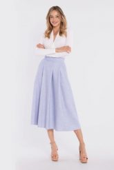 Rozkloszowana spódnica z wysokim stanem niebieska. Niebieskie spódnice Stylove, l, bez wzorów, eleganckie, midi, rozkloszowane. Za 289.00 zł.
