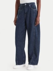 HUGO Jeansy 50567482 Granatowy Boyfriend Fit. Niebieskie jeansy Hugo, bez wzorów, z bawełny. Za 549.99 zł.