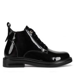 Trzewiki Sergio Bardi. Czarne botki Sergio Bardi, bez wzorów, bez obcasa, na płaskiej podeszwie, bez zapięcia. Za 209.99 zł.