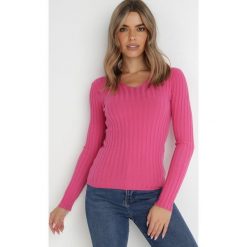 Różowy Sweter Galway. Czerwone swetry Born2be, s, bez wzorów, z materiału, klasyczne, bez ramiączek. W wyprzedaży za 55.99 zł.