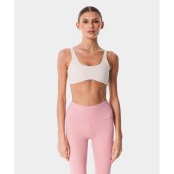 Biustonosz sportowy z regulacją Carpatree Balletcore. Brązowe biustonosze sportowe Carpatree, bez wzorów, na fitness i siłownię. W wyprzedaży za 97.99 zł.