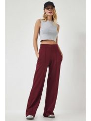 Happiness Istanbul Spodnie w kolorze bordowym rozmiar: 36. Czerwone spodnie materiałowe Happiness Istanbul, bez wzorów, z materiału, z podwyższonym stanem. Za 73.99 zł.