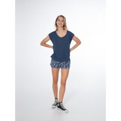 Koszulka damska Protest PRTNICE. Niebieskie t-shirty sportowe Protest, s, bez wzorów, bez ramiączek. W wyprzedaży za 63.00 zł.