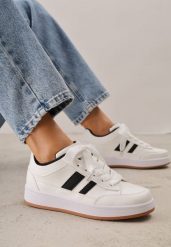 Białe Sneakersy Basic z Paskami na Boku Adila. Białe buty sportowe lifestyle Renee, bez wzorów, z jeansu, klasyczne, bez zapięcia. Za 99.99 zł.