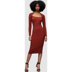 AllSaints sukienka kolor bordowy midi dopasowana. Czerwone sukienki AllSaints, l, bez wzorów, z dzianiny, bez kołnierzyka, bez ramiączek, maxi, dopasowane. Za 929.99 zł.
