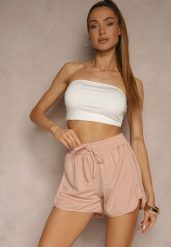 Jasnoróżowe Szorty z Luźnymi Nogawkami i Gumką w Pasie Miloriela. Czerwone szorty Renee, bez wzorów, eleganckie. W wyprzedaży za 31.99 zł.