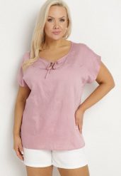 Różowa Bluzka z Haftem i Sznurkiem Przy Dekolcie Mepaya. Czerwone bluzki Born2be, plus size, bez wzorów, eleganckie, bez kołnierzyka, plus size, bez ramiączek. Za 69.99 zł.