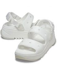 Crocs Sandały "Classic Hiker Xscape" w kolorze białym rozmiar: 39/40. Białe sandały Crocs, bez wzorów, klasyczne, z otwartym noskiem, bez obcasa, bez zapięcia. Za 143.22 zł.