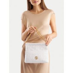 Torebka U.S. Polo Assn. Białe torebki klasyczne U.S. Polo Assn., bez wzorów, klasyczne, bez dodatków. Za 279.99 zł.