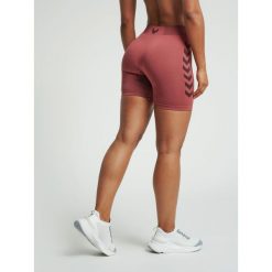 Damskie Spodenki treningowe kompresyjne Hummel hmlfirst. Czarne szorty sportowe Hummel, bez wzorów, na fitness i siłownię. Za 169.50 zł.