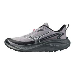 Damskie buty do biegania Mizuno Neo Lumina. Białe buty do biegania Mizuno, bez wzorów, bez zapięcia, do biegania. Za 517.50 zł.