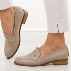 Khaki mokasyny damskie Potocki 12786. Brązowe mokasyny POTOCKI, bez wzorów, z jeansu. Za 189.00 zł.