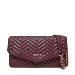 Torebka Guess. Czerwone torebki klasyczne Guess, z aplikacjami, klasyczne, bez dodatków. Za 469.99 zł.