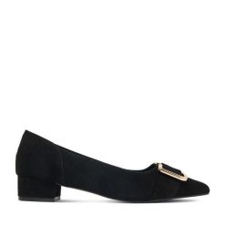 Czółenka Lasocki. Czarne czółenka Lasocki, bez wzorów, bez obcasa, bez zapięcia. Za 269.99 zł.
