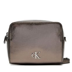 Torebka Calvin Klein Jeans. Szare listonoszki Calvin Klein Jeans, bez wzorów, z jeansu, bez dodatków. Za 259.99 zł.