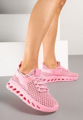 Fuksjowe Buty Sportowe Sneakersy Siateczkowe na Tłoczonej Platformie Lurilia. Czerwone buty sportowe lifestyle Renee, bez wzorów, z jeansu, bez zapięcia. W wyprzedaży za 67.99 zł.