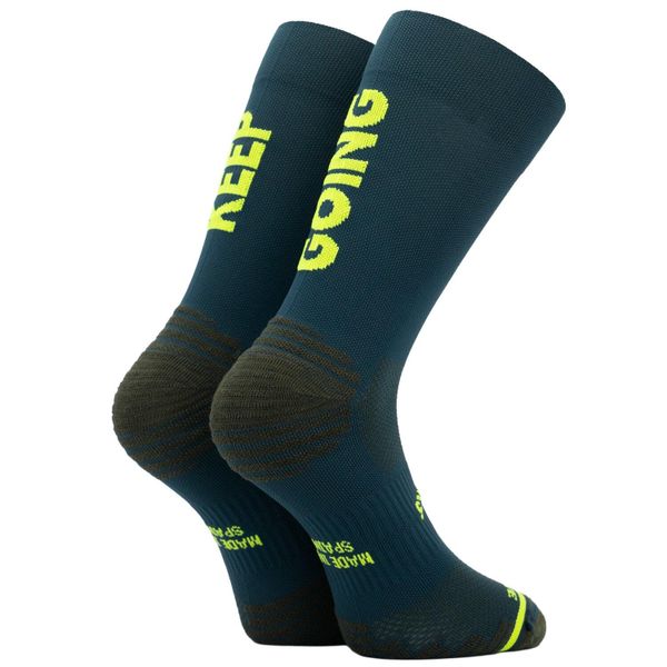 KEEP GOING GREEN - SKARPETKI DO BIEGANIA. Zielone skarpetki SPORCKS, bez wzorów, z nylonu. Za 156.00 zł.