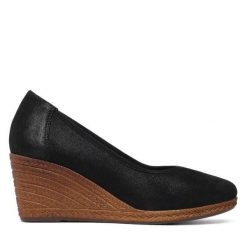 Półbuty Lasocki. Czarne półbuty wsuwane Lasocki, bez wzorów, bez obcasa, na koturnie. Za 199.99 zł.