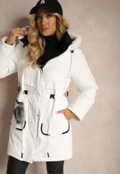 Biała Kurtka Parka ze Ściągaczami w Talii i Kapturem Zdobiona Zawieszką Zeriena. Białe kurtki Renee, l, z aplikacjami, z jeansu, eleganckie. W wyprzedaży za 279.99 zł.