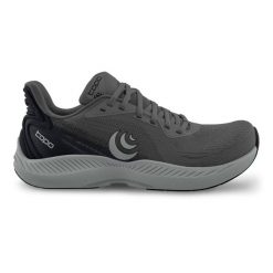 Damskie buty do biegania Topo Athletic Fli-Lyte 6. Czarne buty do biegania Topo Athletic, bez wzorów, bez zapięcia, do biegania. Za 643.20 zł.