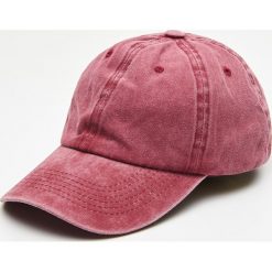 Czapka z daszkiem - Brązowy. Czapki z daszkiem marki Cropp. Za 34.99 zł.