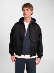 Kurtka z dresu Hummel. Czarne kurtki Hummel, xl, bez wzorów, z dresówki, klasyczne, bez kaptura. Za 372.00 zł.