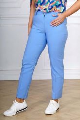 Eleganckie błękitne spodnie cygaretki Inez XXL OVERSIZE. Niebieskie chinosy Moda Size Plus Iwanek, s, bez wzorów, z bawełny, biznesowe, krótkie. Za 199.90 zł.