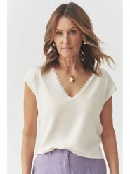 TATUUM Bluzka "Dandy" w kolorze kremowym rozmiar: M. Brązowe bluzki Tatuum, m, bez wzorów, z koronki, bez kołnierzyka, bez ramiączek. Za 135.49 zł.