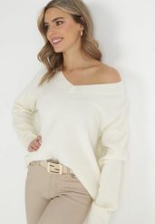Biały Sweter z Wiskozy Oversize Yorate. Białe swetry Born2be, uniwersalny, bez wzorów, z bawełny, eleganckie, bez ramiączek. W wyprzedaży za 93.49 zł.